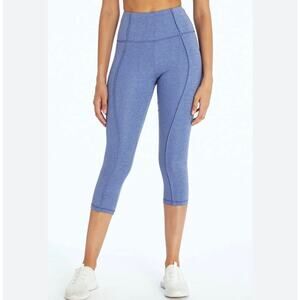 Marika Women's Women's High Rise Capri Legging Large in Heather Sodalite Blue